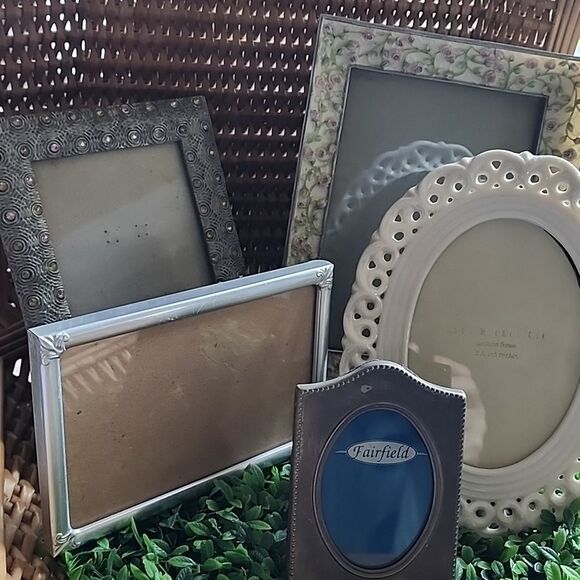 Set Of 5 Photo Frames - Picture 1 of 7